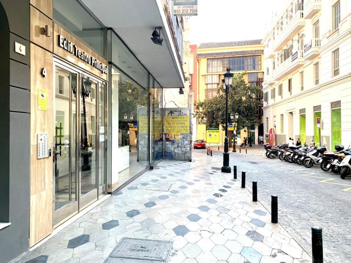 Homely Malaga Plaza Del Teatro Luaran gambar